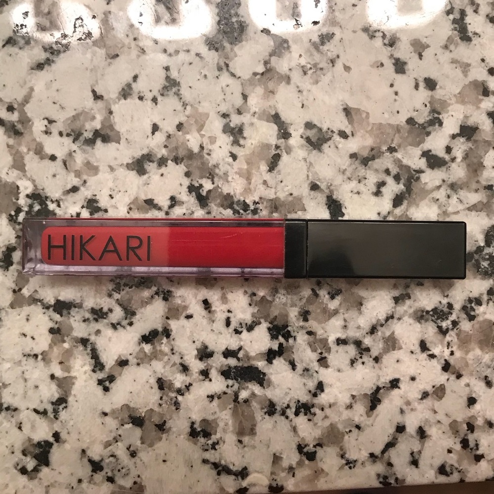 Hikari red lipgloss